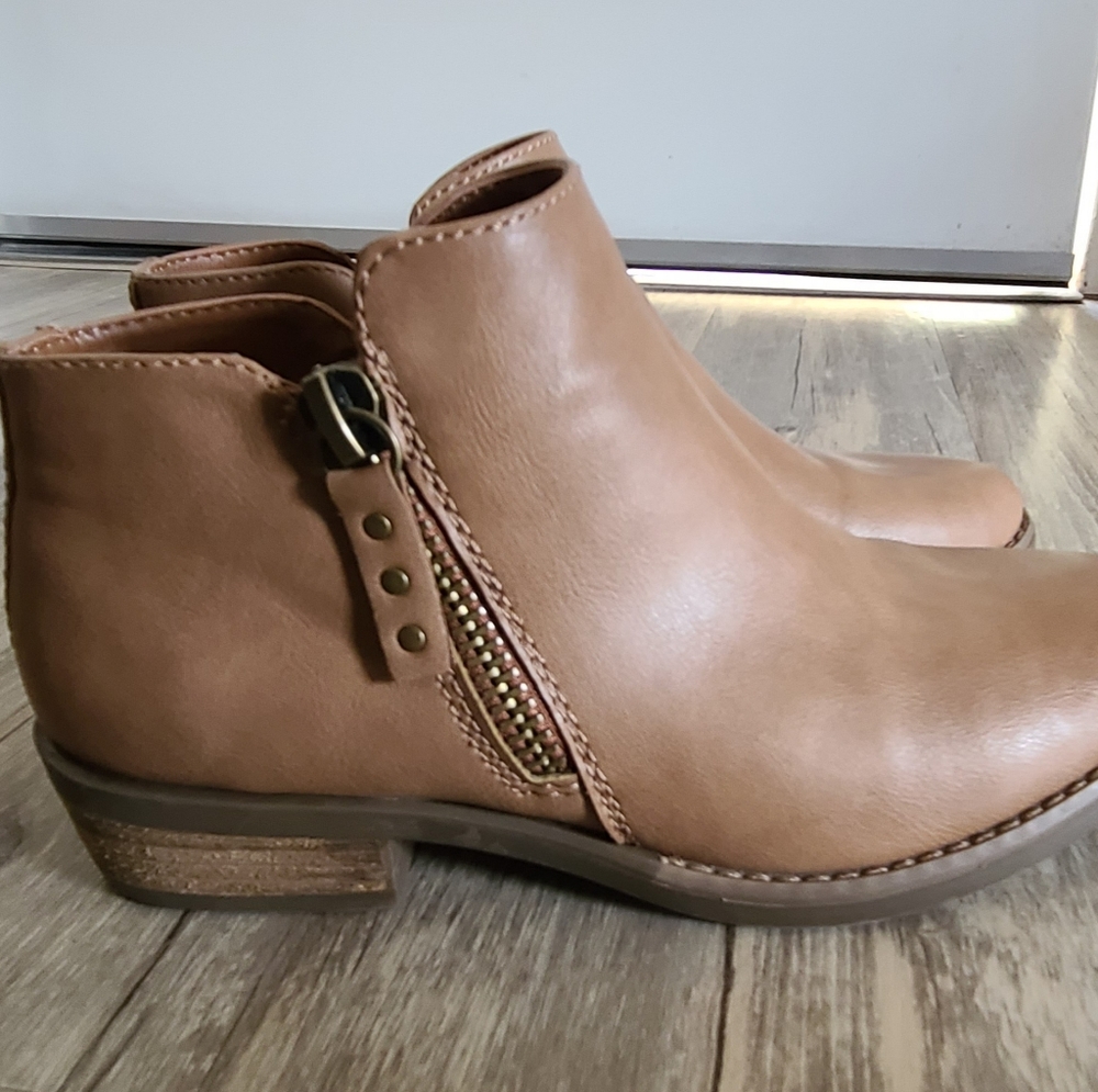 xAppeal Booties